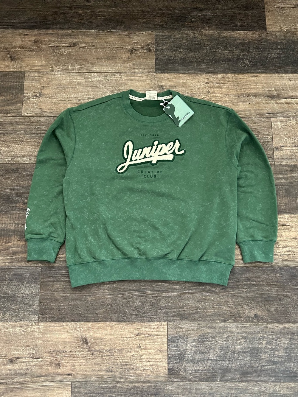 Juniper Creates Green Vintage Style Crewneck Sweatshirt Adult Size XL Outdoor